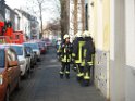 Einsatz Feuerwehr SEK Polizei Koeln Nippes Merheimerstr P056